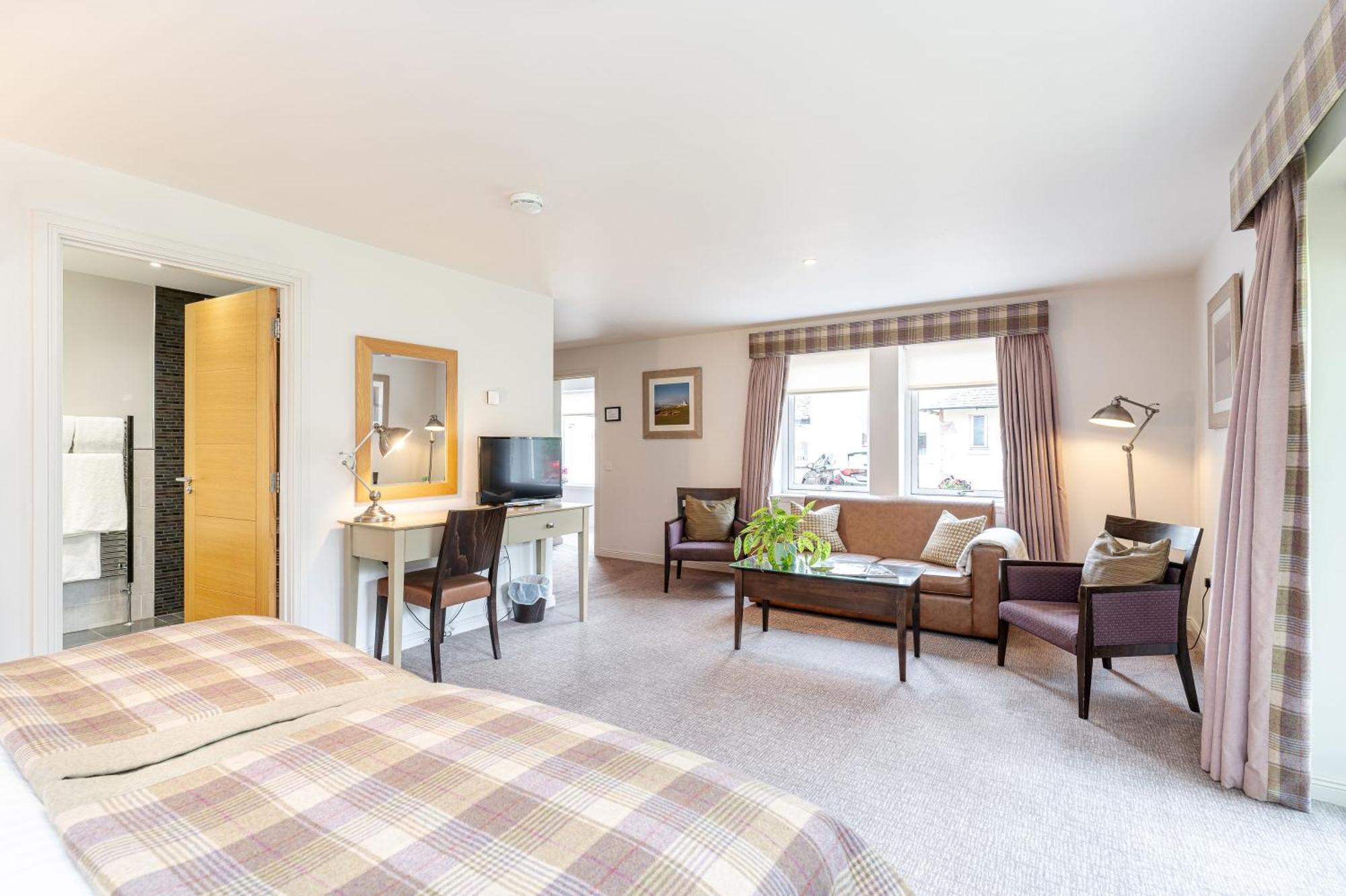 Hotel Sandown House à Nairn Extérieur photo